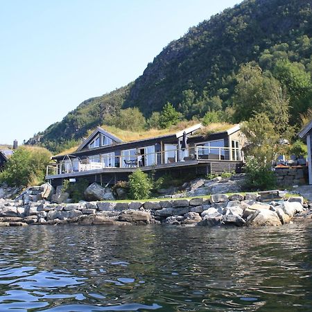 Smastranda Fjord Lodge Aheim エクステリア 写真