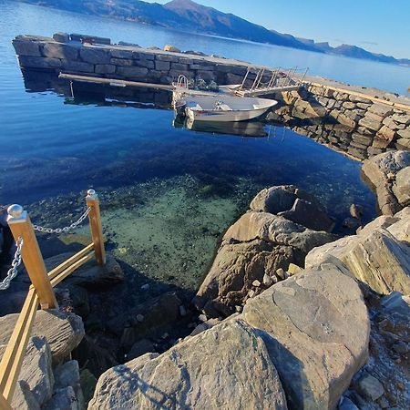 Smastranda Fjord Lodge Aheim エクステリア 写真