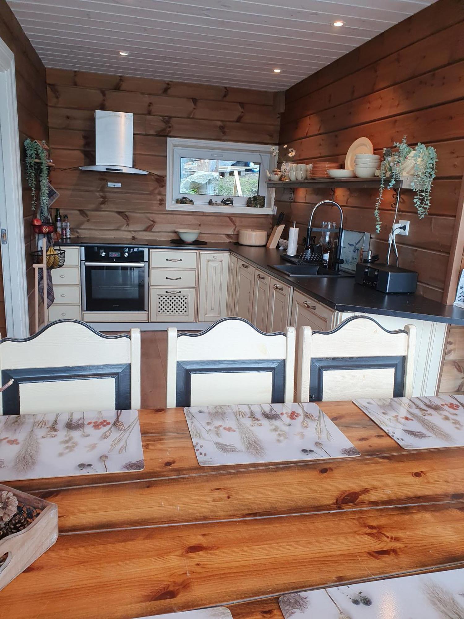 Smastranda Fjord Lodge Aheim エクステリア 写真